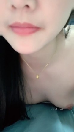 推荐，【Oni熊】，又一个大美女，越看越养眼，羞涩的露奶露逼，专属男友的少女胴体，一饱眼福真美 截图10