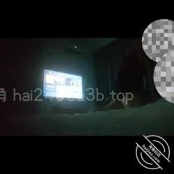 推特大神，【尘-WuSexyCheng】，帝都摄影师，模特质量很高，作品也很美，不少露脸模特 截图7