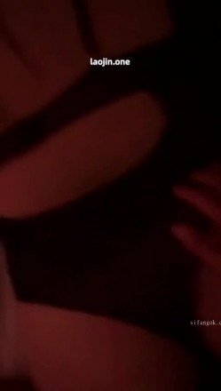 原创泡良大神博主【GGBond】付费福利性爱享乐记实录，小少妇的蜜桃臀真带劲，露脸，挺漂亮！ 截图6