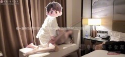 推特新晋高质量NTR绿帽夫妻明星颜值极品淫妻「ROSEWU」【NTR人妻系列】情趣的极限拉扯 女上位第一视角 双机位 截图4