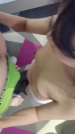 Telegram私密反差婊VIP群精品流出 高颜值反差高清露脸 青春靓丽学妹吞精 白富美留学生 截图9