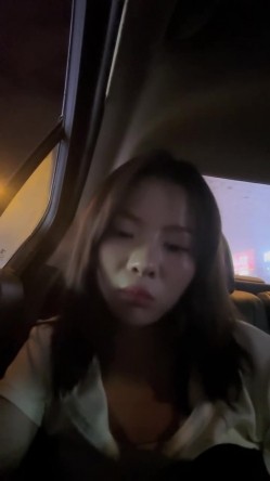 【陪我沦陷】超骚欲姐，极品美乳，户外裸奔，车震无套狂干，白花花的肉体尽情玩弄，推荐！ 截图12