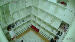 舞蹈班《监控破解》偷拍多位美女学员后台换衣服 截图2