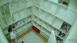 舞蹈班《监控破解》偷拍多位美女学员后台换衣服 截图3
