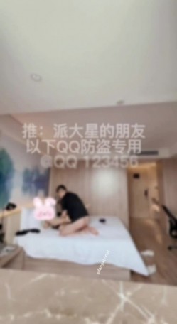 重磅5月最新！大魔王 海绵宝宝 海盗船长等四位推特网红女神人妻大战金主VIP视频小集合 截图5