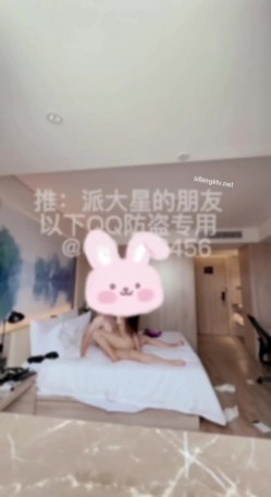 重磅5月最新！大魔王 海绵宝宝 海盗船长等四位推特网红女神人妻大战金主VIP视频小集合 截图16