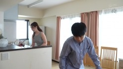 DASS-143 お母さんに毎日好き好きオーラを浴びせた一ヶ月後、理性が外れたお母さんと子作りセックスを何度も何度も繰り返した。 君塚ひなた 截图2