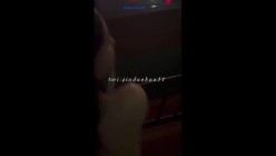 佳多饱私拍各种情趣制服全裸露出群P爆操 截图4