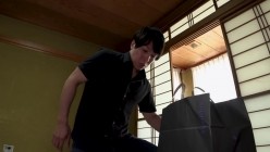 1pondo-020124_001 隣に引っ越してきたド助平な奥さん！～ノーブラノーパンで挑発 截图2