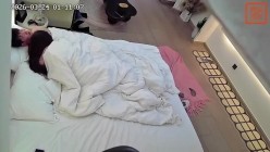 酒店偷拍黑丝卷发美少妇和精壮小伙酒店各种姿势激情狂操3小时 截图12