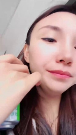 【露露姐】超骚御姐~美乳诱惑~户外跳蛋~车震无套啪啪 截图3