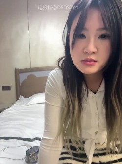 ️精神小妹【chunxiaoquqn】新晋精神小妹团播、几个年轻闺蜜一起下海赚钱 截图7