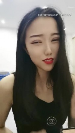 【超美御姐】臀翘大冰冰 别墅健身房，反锁门防教练进来强奸，超级想要 哥哥，我阴洞咬住你的肉棒啦，太骚了，比女优还来戏，自慰大声呻吟！ 截图2