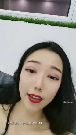 【超美御姐】臀翘大冰冰 别墅健身房，反锁门防教练进来强奸，超级想要 哥哥，我阴洞咬住你的肉棒啦，太骚了，比女优还来戏，自慰大声呻吟！ 截图13