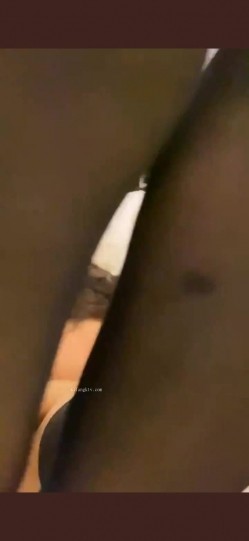 【情侣泄密大礼包】多位反差女友的真实面目被曝光（12位美女良家出镜） 截图16