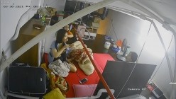 【极品稀缺 ️破解摄像头】极品服务员宿舍日常 ️小姐姐年轻美乳好坚挺 穿搭职业装制服很有气质 距离超近 高清1080P版 截图9