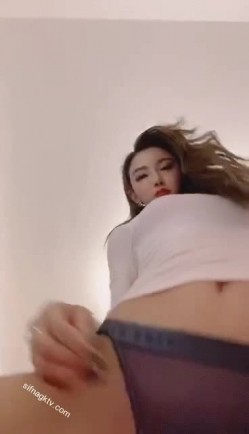 【极品稀缺 ️性爱泄密大礼包12】百位网红良家母狗性爱甄选 各种啪啪爆操极品豪乳美穴女神 太淫乱 截图1