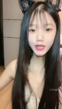 应求更新！超美校花~【葡萄妹妹】道具狂插~爽到爆炸~！！~颜值屌炸天，三点全露，大饱眼福，精彩！！！ 截图3