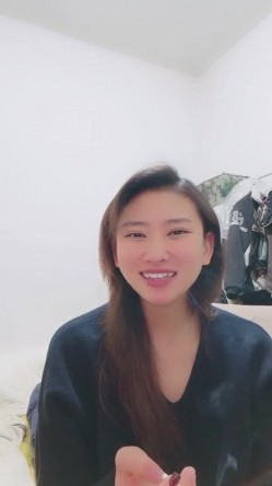 【大啾啾】夜店御姐~! 酒吧户外车震~学校偷看同学~拉屎 截图1
