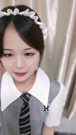 美形J罩杯巨乳亲切的帮你按摩的风俗店 截图4