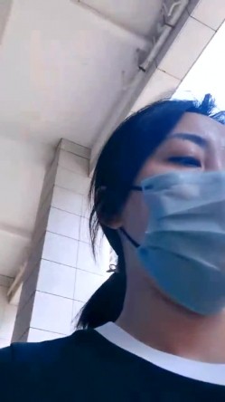 淫荡少妇人妻，20小时【放肆的水娃】，无论是外出游玩买菜，还是开车做饭休息，真空跳蛋不离身随时喷，吃饭也能喷水 截图7