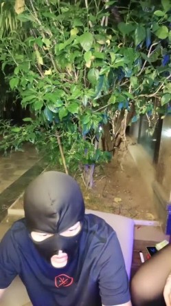 勾引表弟【樱桃小丸子】，别墅淫乱大战，表姐很喜欢女上位，这样插得更深，‘啊啊啊你射的好多啊，拿点纸给我垫垫’！ 截图15
