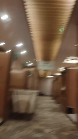 最新流出女主播【少女时代】潜入洗浴中心偷拍全是极品少妇，透发出不一样的迷人味道 截图10