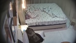 气质美女被男友狂操三场身体敏感捂嘴抓床单 截图10