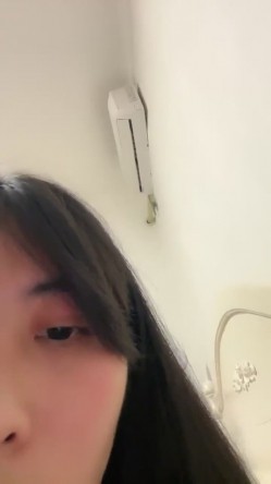 御姐下海！好骚！好漂亮~【一只酸檬】揉穴自慰！撸到肾虚，让多少男人为了她而疯狂 截图9