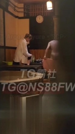 北投知名温泉汤旅再爆偷拍情侣洗澡 先来个摆拍再一边洗澡一边啪啪啪 截图15