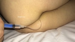 少妇被情人灌醉后出卖,四指头塞逼.脚拇指塞菊,和朋友一起玩! 截图5