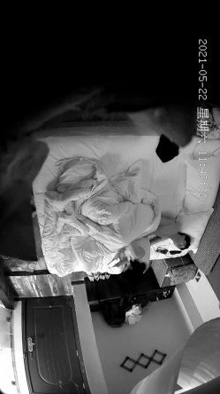 最新流出情趣酒店摄像头偷拍F罩杯巨乳妹子与男友开房激情啪啪 截图12