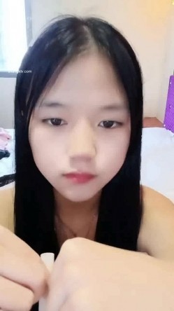 新人！大学生下海~校花级别~【雅萱】太纯了 被操无套颜射~！无毛，颜值控一定不能错过，收藏镇盘用 截图4