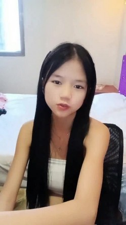 新人！大学生下海~校花级别~【雅萱】太纯了 被操无套颜射~！无毛，颜值控一定不能错过，收藏镇盘用 截图8
