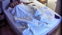 酒店偷拍 气质大奶美少妇幽会闺蜜老公开房偷情干了两炮匆匆离开 截图8