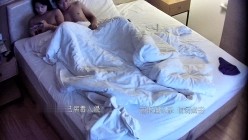 酒店偷拍 气质大奶美少妇幽会闺蜜老公开房偷情干了两炮匆匆离开 截图10
