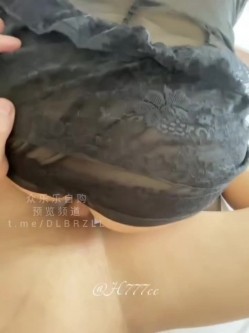 推特肌肉猛男打桩机『jxzeroc』和前女友 车震 口交 野外露出 户外性爱 颜射 无套内射 各种元素集齐 截图8