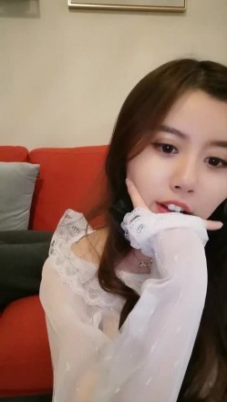 高颜值长相甜美妹子自慰啪啪 按摩器震动逼逼呻吟娇喘口交后入猛操 截图1