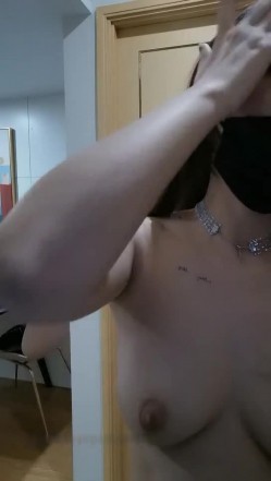 高颜值长相甜美妹子自慰啪啪 按摩器震动逼逼呻吟娇喘口交后入猛操 截图4