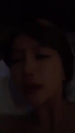 很美的鸡婆，发型是我的最爱，和这样的女人做爱非常舒服，就是想录下来死活不肯，老拿手挡开！ 截图16
