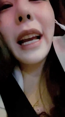 【狐狸不是妖啊】宝马御姐 与金主楼道露出野战 户外车震 双女自慰道具爆浆 截图1