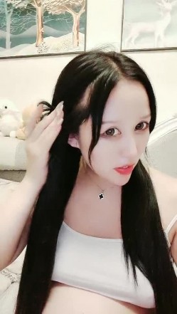 这孕妇好骚好猛，全程露脸勾搭小哥激情啪啪，口交大鸡巴激情上位暴力抽插后入爆草大屁股射精，骚逼特写尿尿 截图3