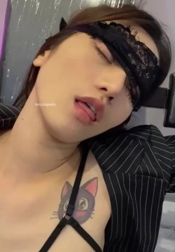 高颜值眼镜妹炮房调教实录 SM道具轮番蹂躏气质人妻 艳丽少妇终成泄欲母狗！ 截图14
