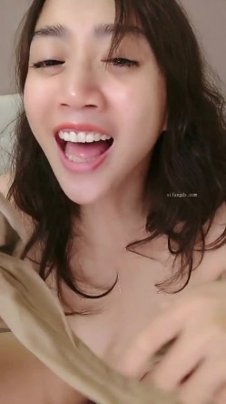 颜值少妇【小狐狸520】反差御姐,裸舞诱惑，熟女卖骚，道具自慰 截图1