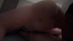 已退圈14w粉福利姬【懒的梨泥Ki】内部群私拍，年轻的绝美酮体，做爱的时候淫语对白叫的很骚，反差度拉满 截图1