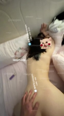 江南第一深情，【元歌的恋爱日记】，05年师范大学，20号反差女主，你干嘛老想跑疼啊哥哥 截图10