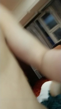打电话剧情演绎姐夫吃了伟哥和小姨子激情做爱中途妹夫打电话查岗对白精彩 截图7