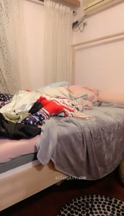 新人！御姐 ️超级迷人~淫荡美少妇~自慰喷水！双腿都在颤抖 ️极度诱惑！ 截图9