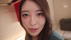MIKR-018 蔵出し 旦那とした直後に他人とも子作りセックス 1/2で旦那以外の子供 截图1