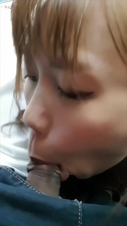 《台湾情侣泄密》已经是宝妈的护理师和相好的偷情 被老公发现愤而曝光她的真面目 截图4